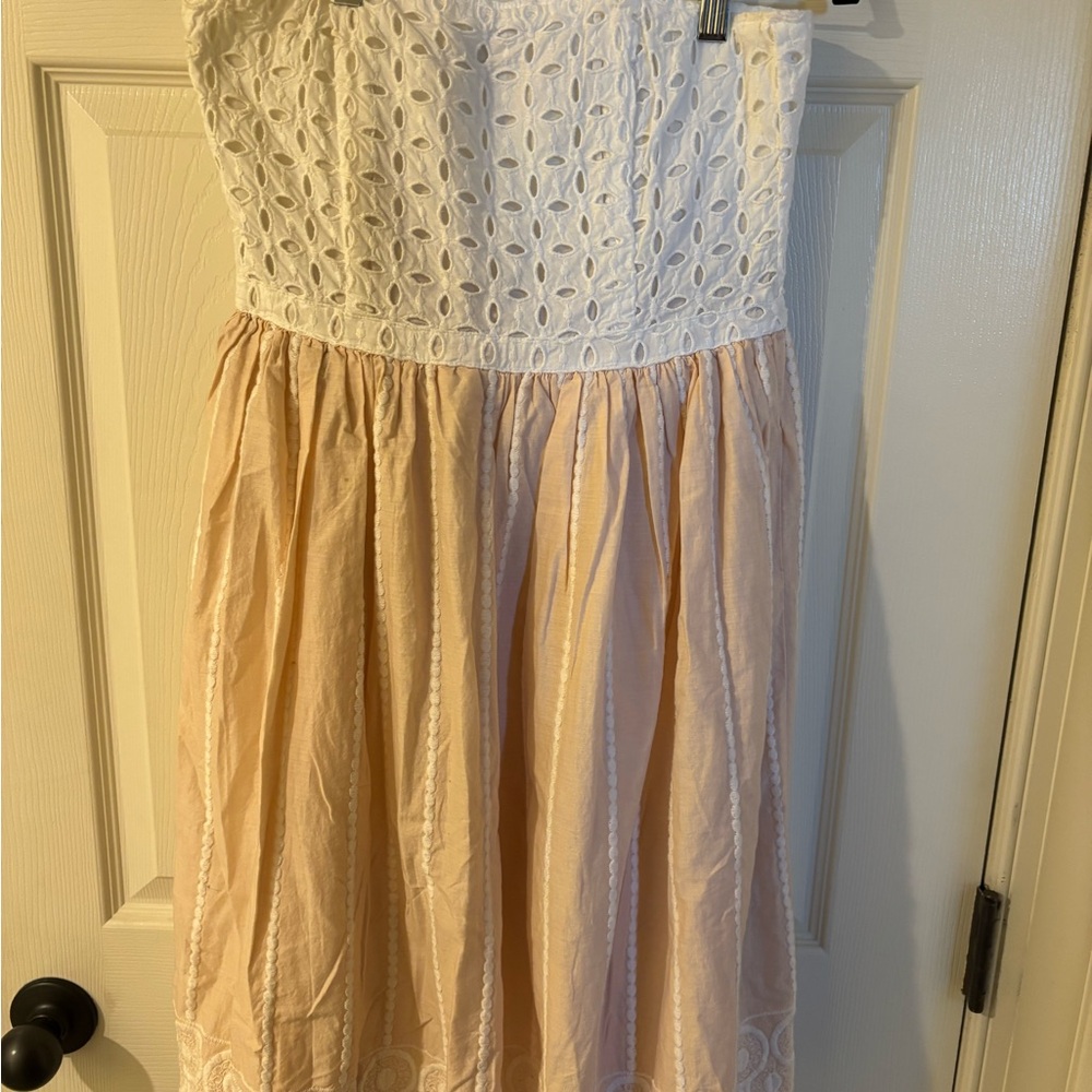 H&M Strapless White and Coral Eyelet Dress Size 8 NWT